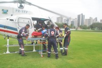 Criança acidentada em Currais Novos em estado grave é resgatada para Natal em helicóptero da PM