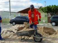 Praça já Começa a ser Construída na COHAB em Parelhas
